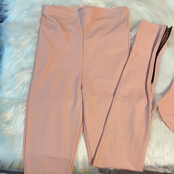 Pink 2pc Set - Picture 3 of 4